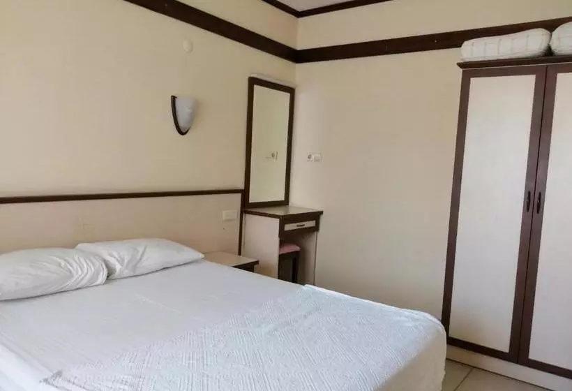 هتل Oya Family Suites