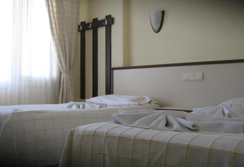 酒店 Oya Family Suites