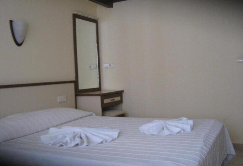 酒店 Oya Family Suites