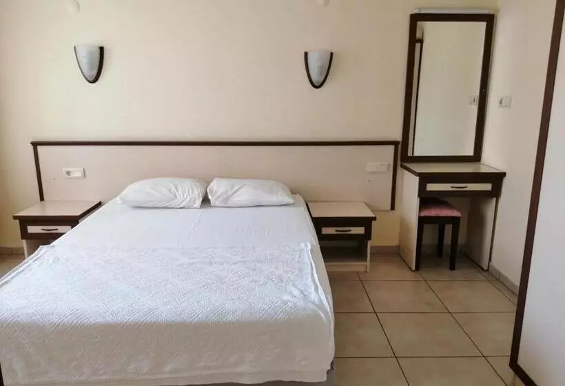 هتل Oya Family Suites