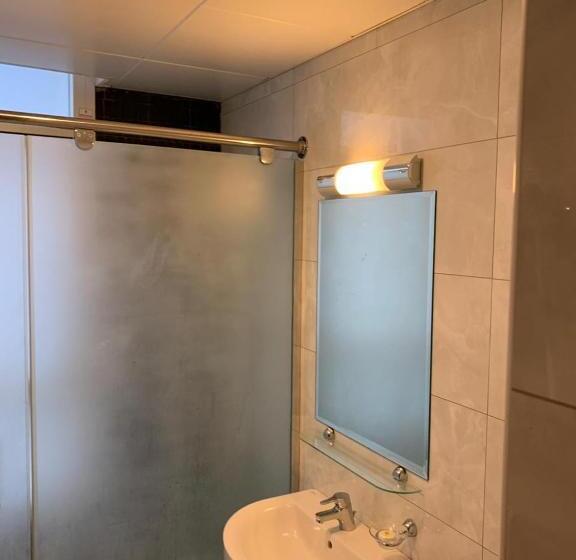 Paragon Hotel Apartments