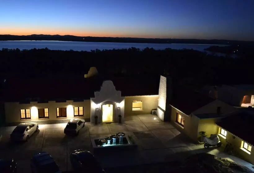 فندق St Michel Wellness