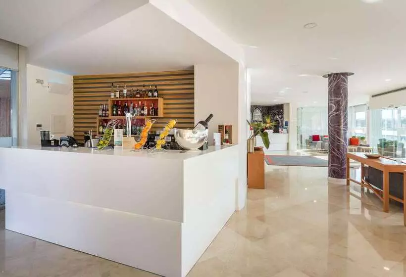 فندق Tryp By Wyndham Leiria