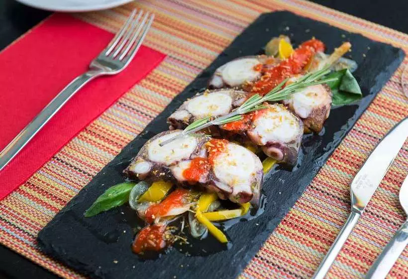 فندق Tryp By Wyndham Leiria