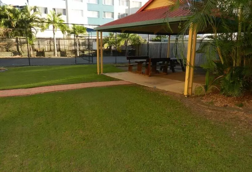 Kalua Holiday Apartments