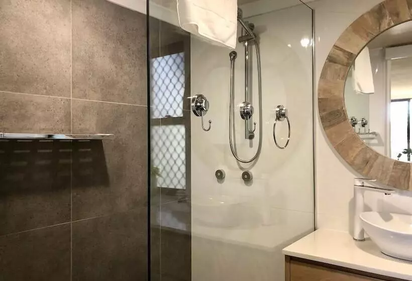 Kalua Holiday Apartments