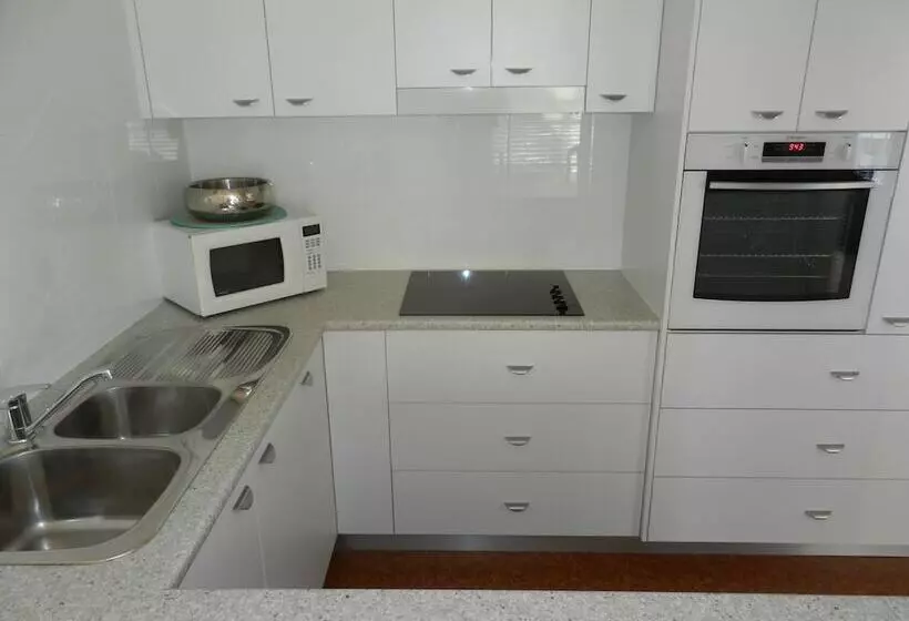 Kalua Holiday Apartments
