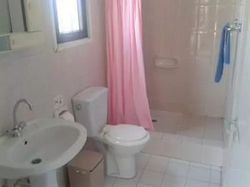 Lefki Tree Tourist Apartments