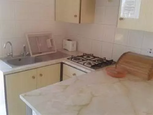 Lefki Tree Tourist Apartments