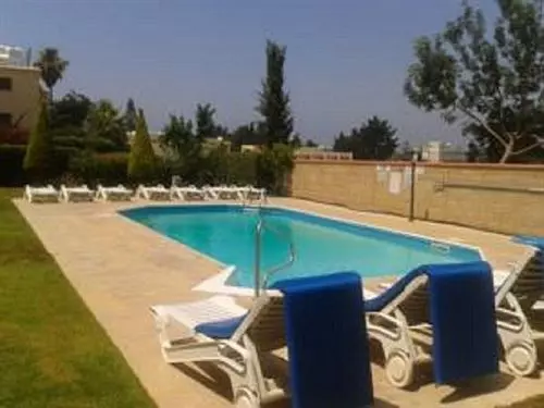 Lefki Tree Tourist Apartments