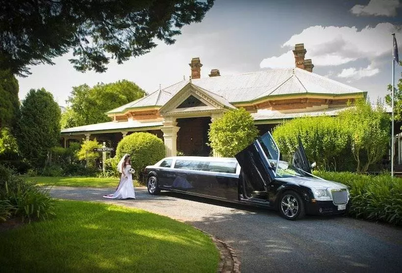 بنسيون Vacy Hall Toowoomba S Grand Boutique