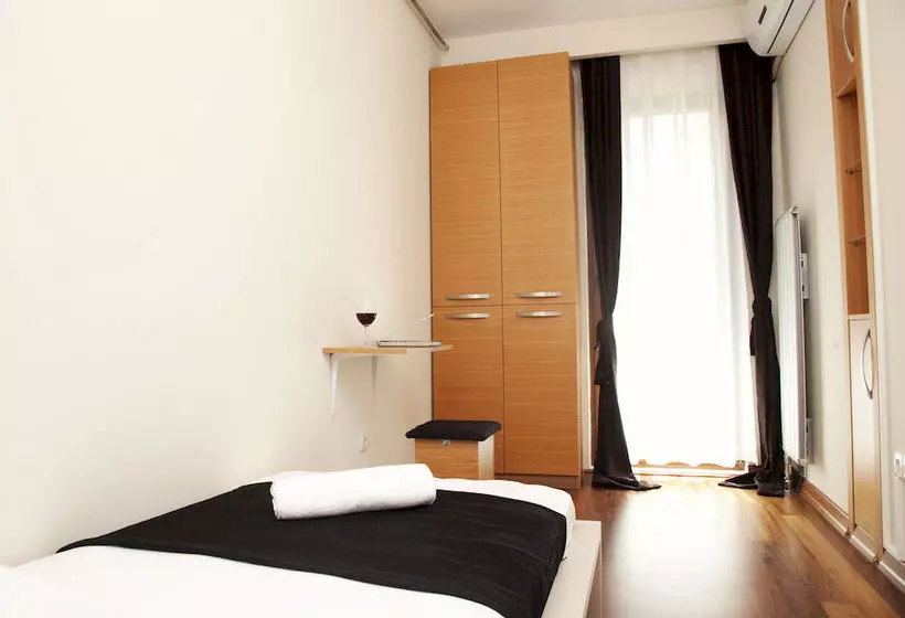 Taksim Ultra Vip Apartments