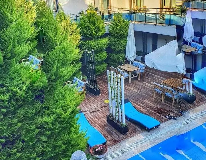 The D Hotel Cesme Spa & Resort