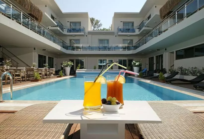 The D Hotel Cesme Spa & Resort