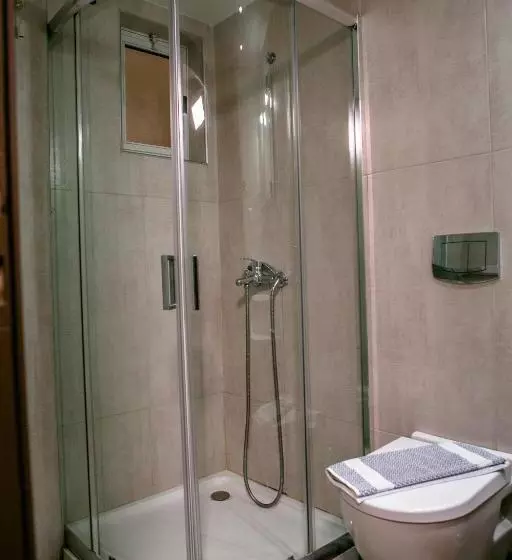 Theo Beach Hotel Apartments