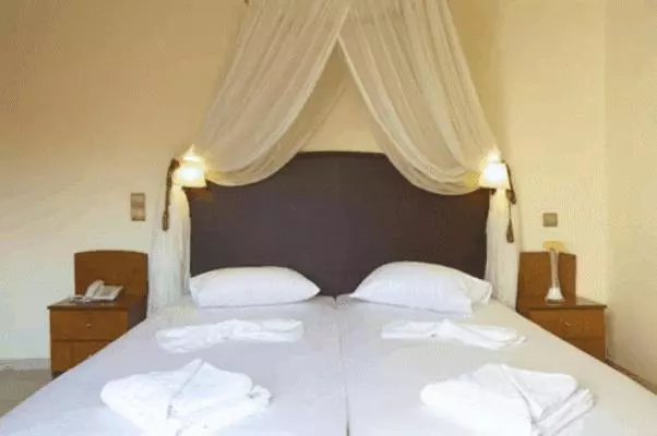 Theo Beach Hotel Apartments