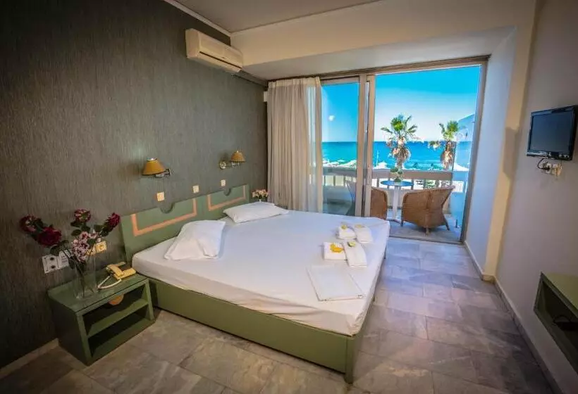 Theo Beach Hotel Apartments