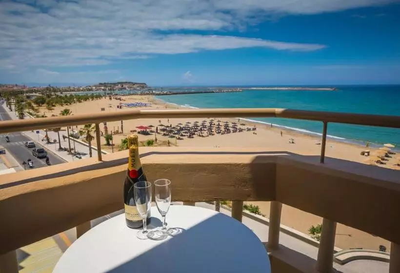 Theo Beach Hotel Apartments