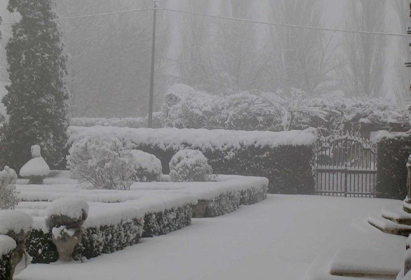 Apartamentos La Zambonina