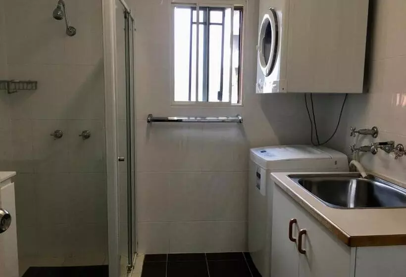 Burleigh Palms Holiday Apartments