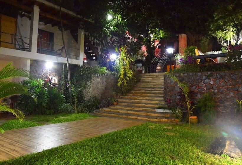 El Viajero Asuncion Hostel & Suites