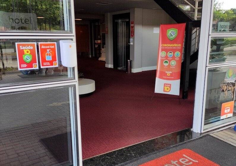 هتل 10 Ponta Grossa