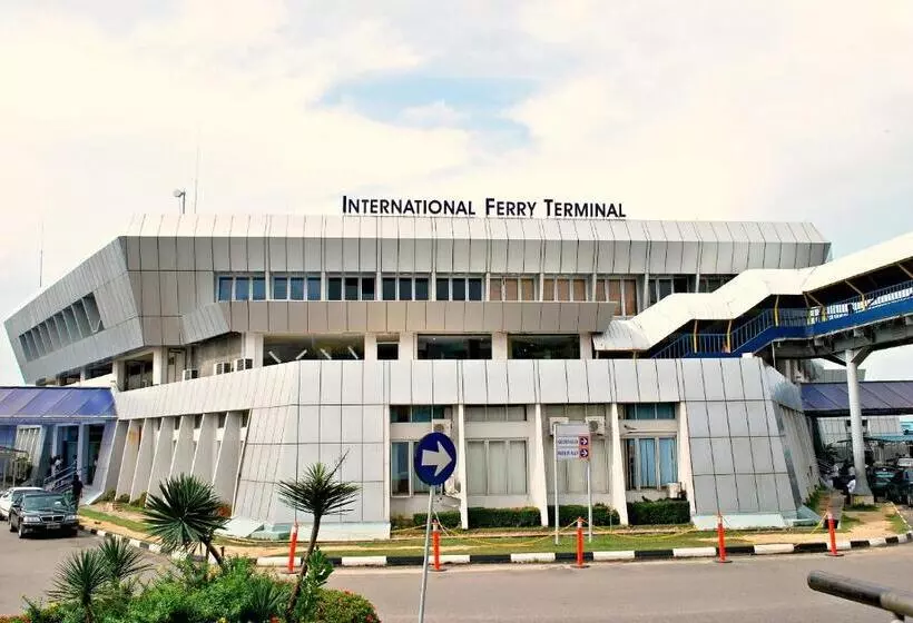 Amaris Hotel Nagoya Hill   Batam