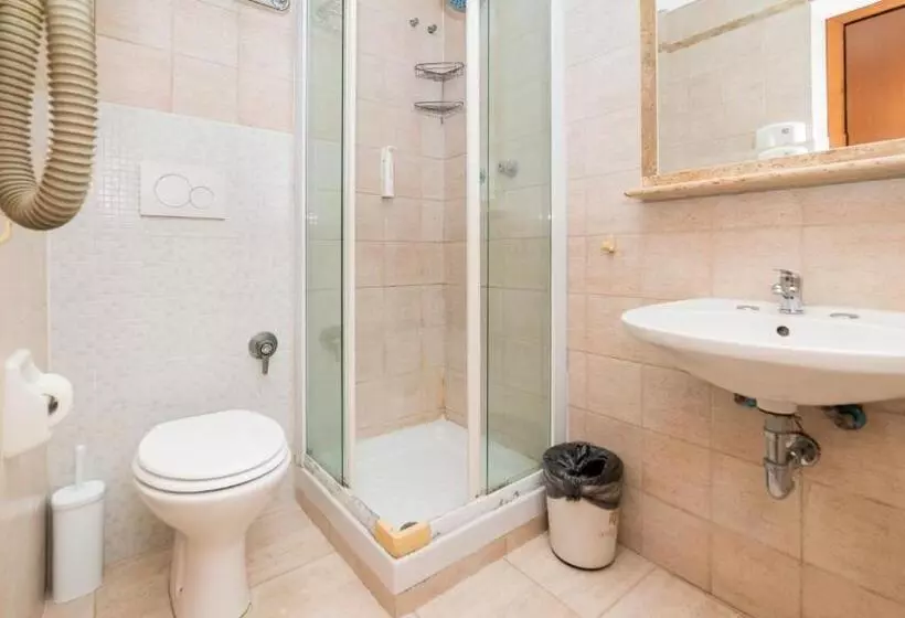 בית מלון כפרי Center 3