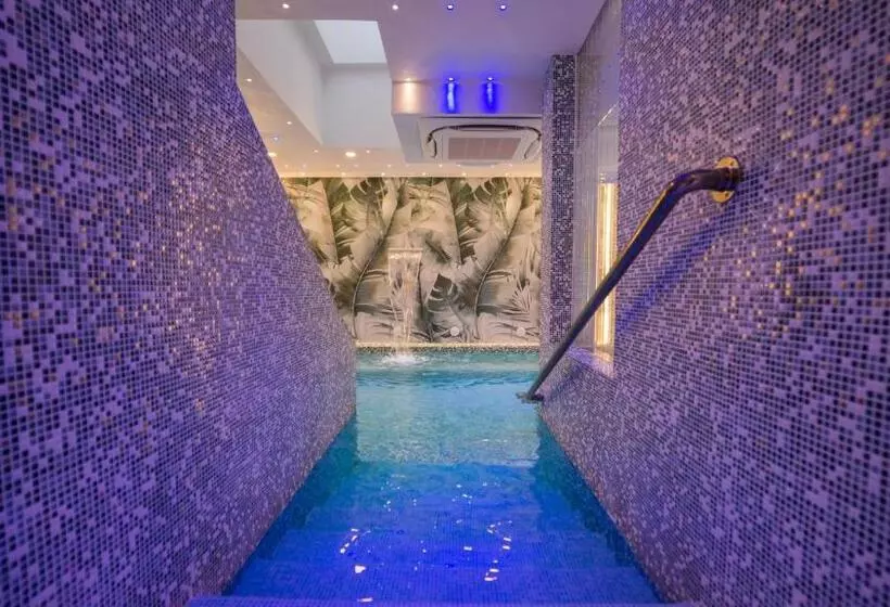 בית מלון כפרי Center 3