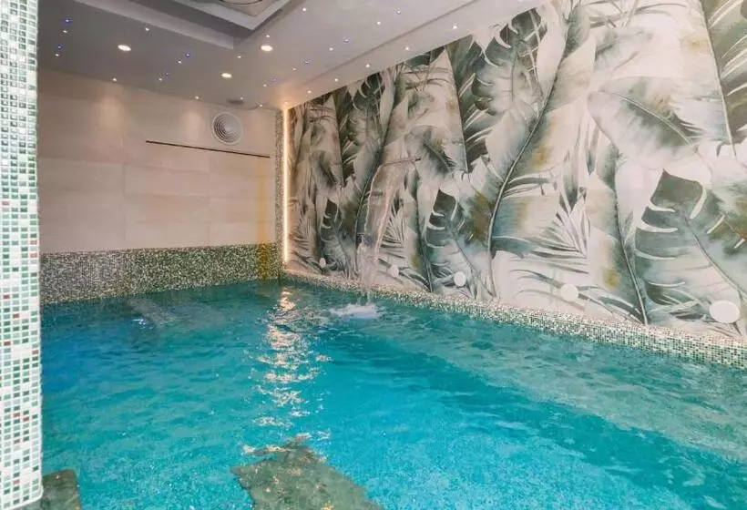 בית מלון כפרי Center 3