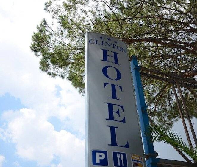 בית מלון כפרי Clinton