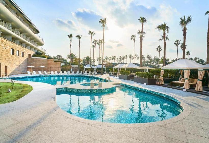 Hotel Grand Josun Jeju