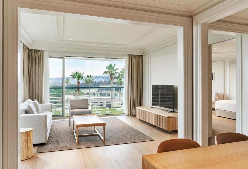 Hotel Grand Josun Jeju