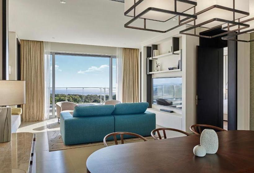 Hotel Grand Josun Jeju