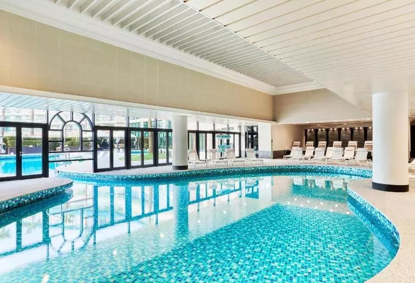 호텔 Grand Josun Jeju