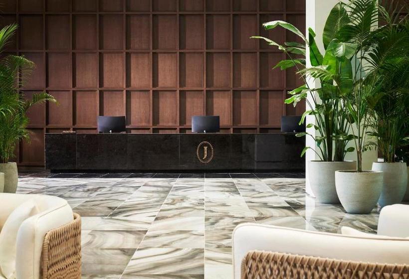 Hotel Grand Josun Jeju