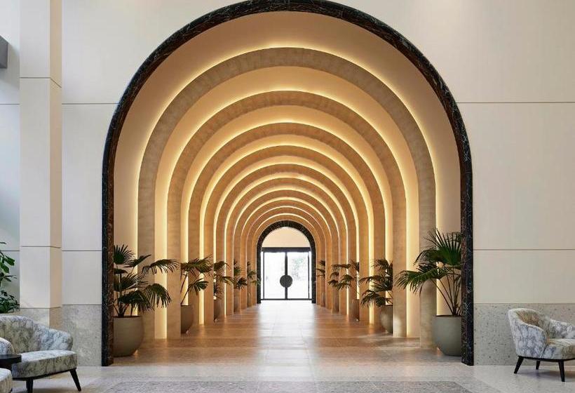 Hotel Grand Josun Jeju