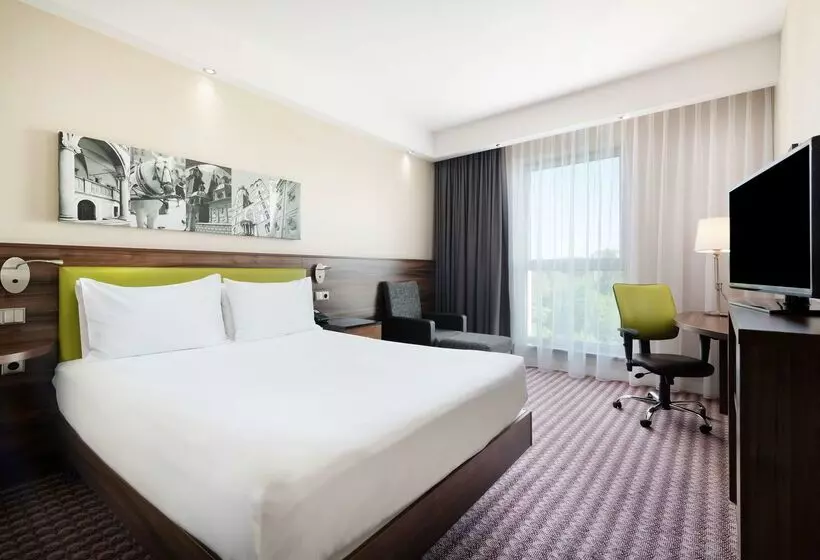 Hotel Hampton By Hilton Krakow