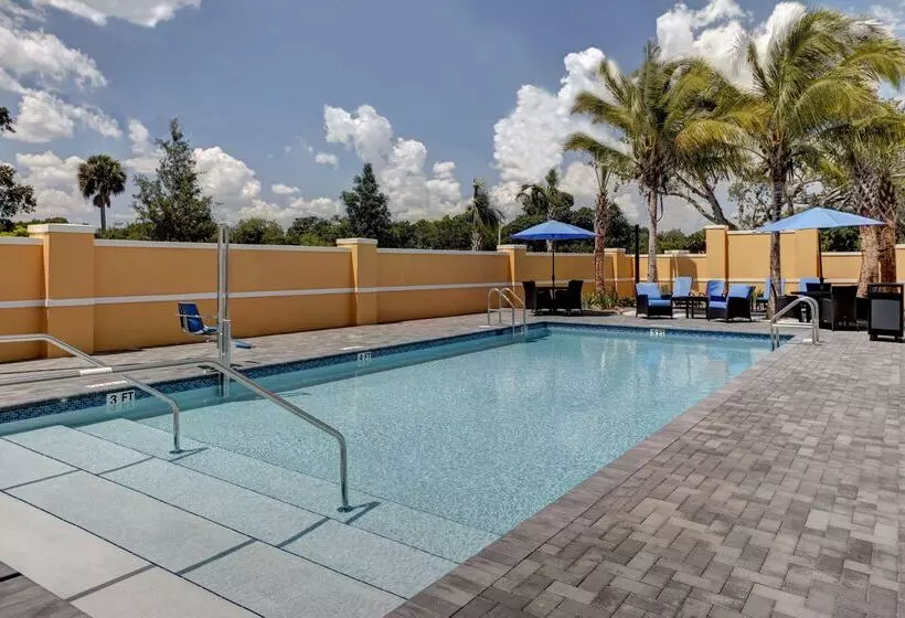 ホテル Hampton Inn & Suites Vero Beach Downtown
