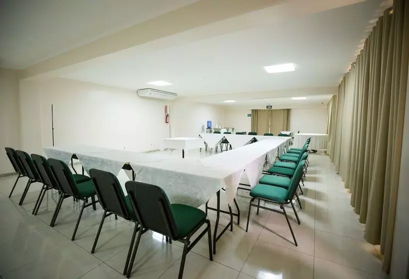 בית מלון כפרי Nacional Inn São Carlos & Convenções