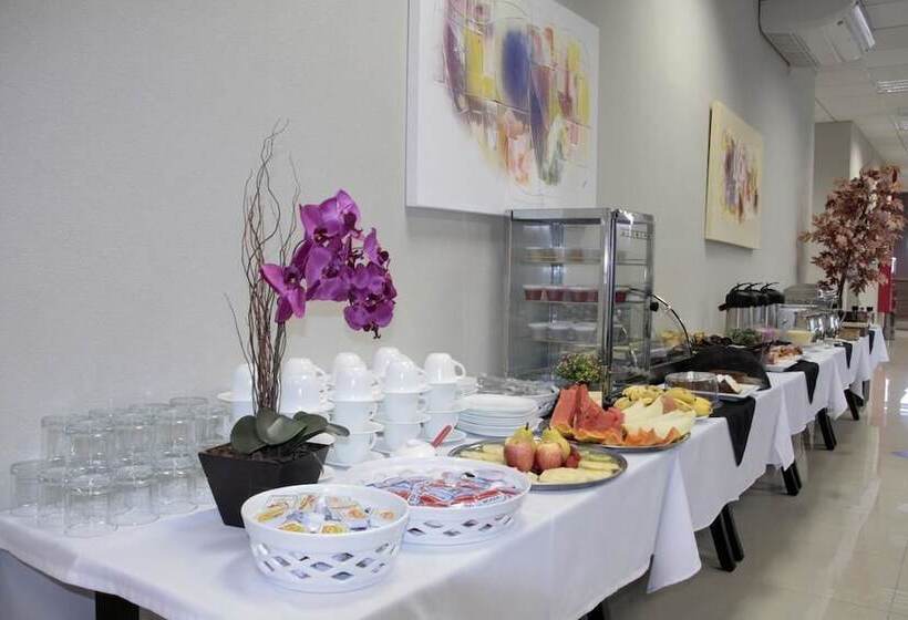 Ônix Inn Hotel Cravinhos