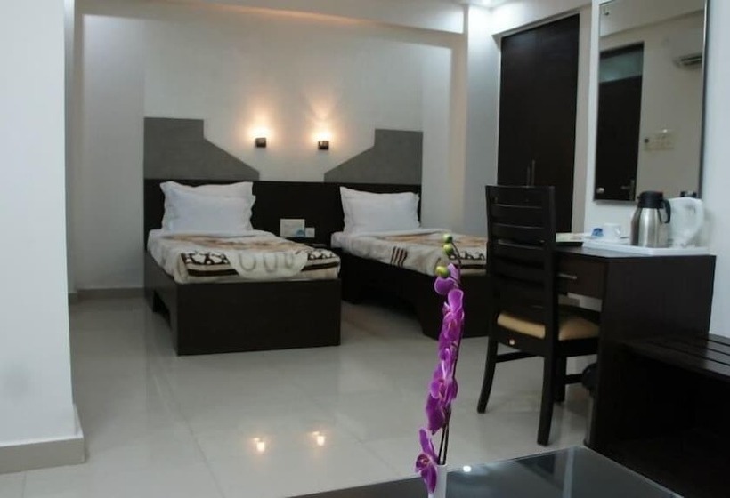 Отель Orchid Business Luxury