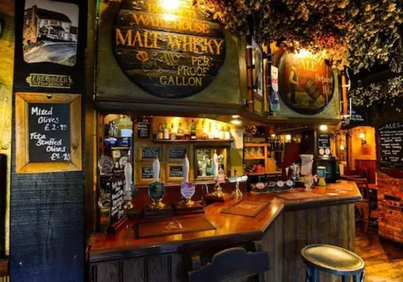 فندق The Black Horse Inn