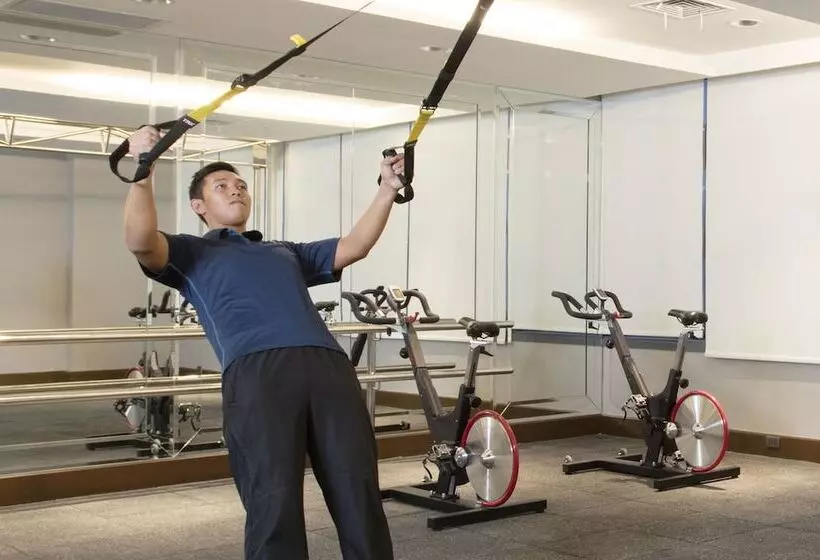 Makati Diamond Residences