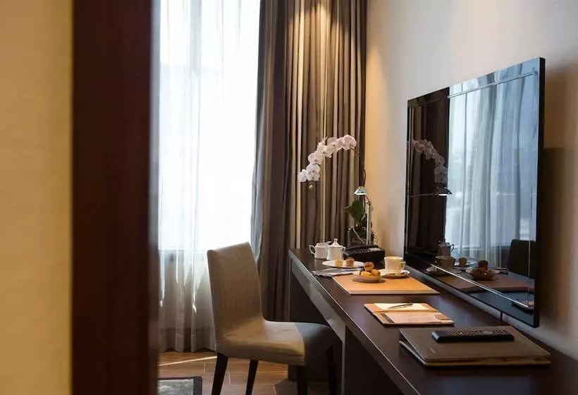 Makati Diamond Residences