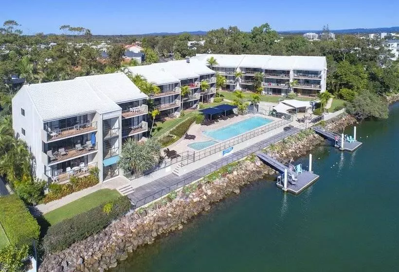 Noosa Shores Resort