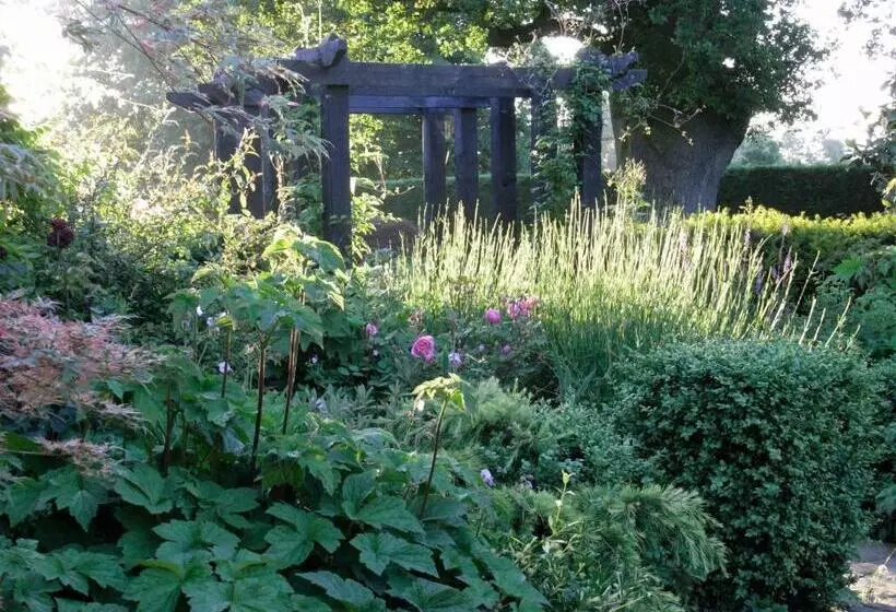 Bed and Breakfast South Lodge