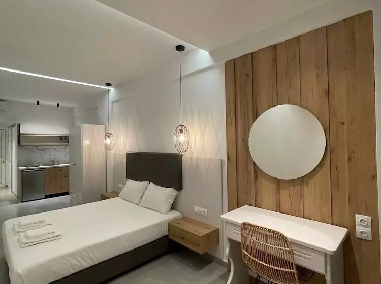 George Deluxe Apartments