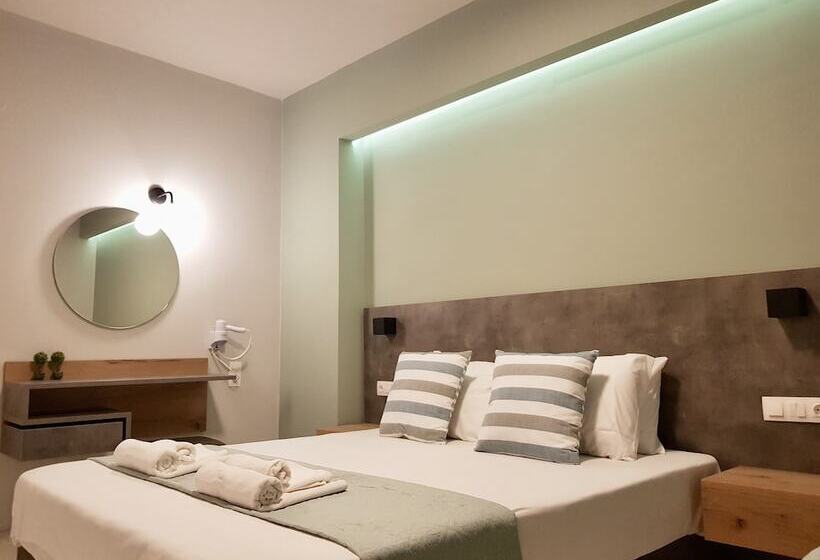 George Deluxe Apartments