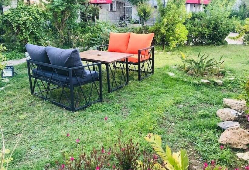 هتل Akkent Garden